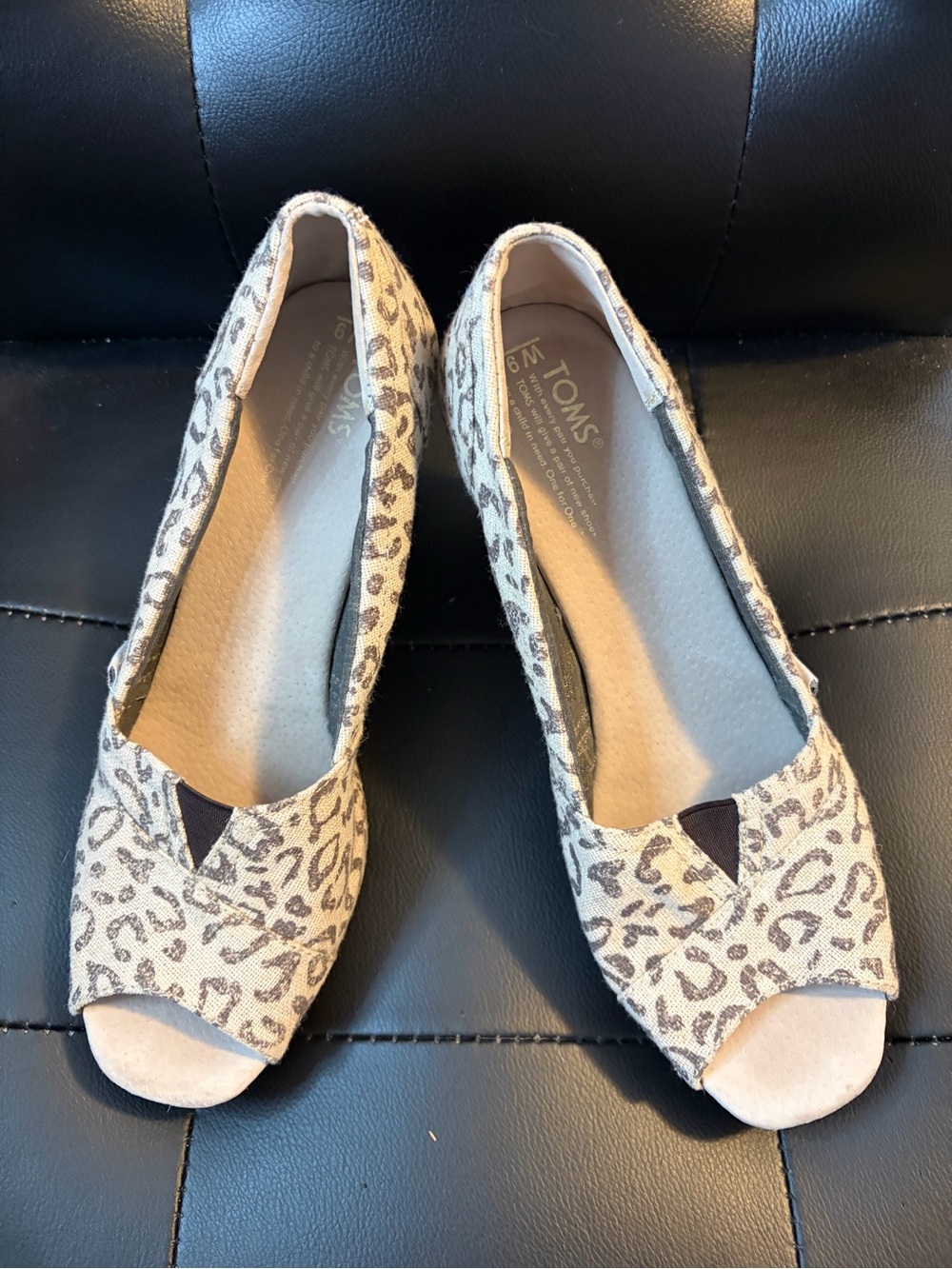 TOMS Women's Leopard Print Peep-Toe 3.5" Wedges in Beige and Brown, size 9 Wide